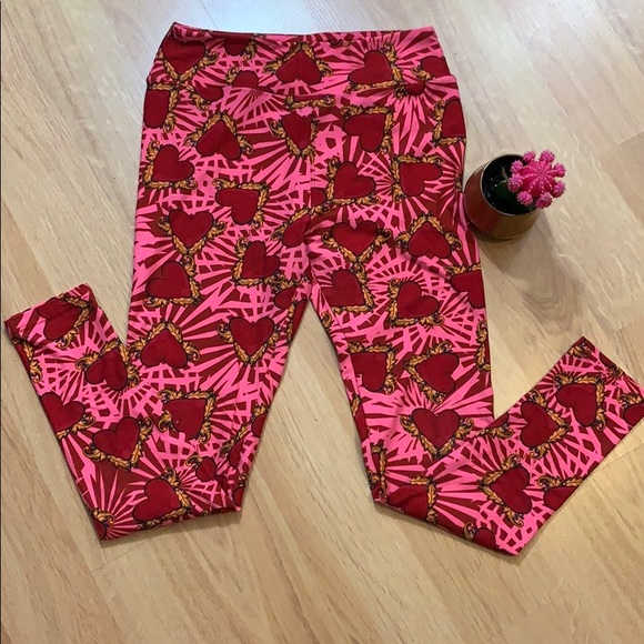 LULAROE | Soft Heart Printed Leggings - Picture 5 of 6